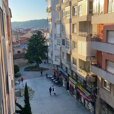 Ainaran Confortable En El Centro De Orense * Ourense