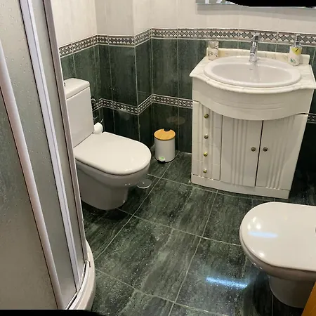 Ainaran Confortable En El Centro De Orense