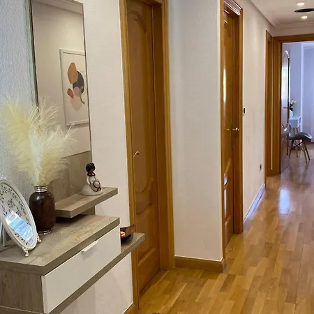 Ainaran Confortable En El Centro De Orense Appartement *