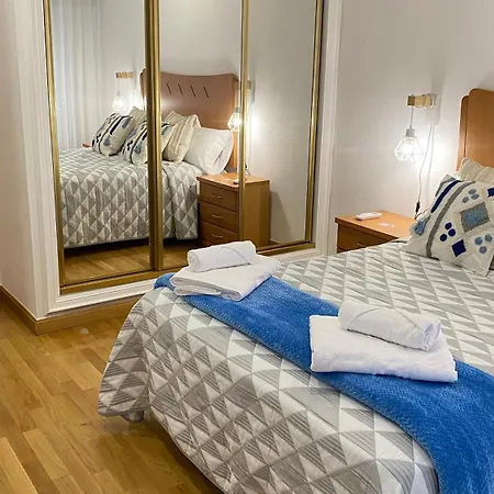 Ainaran Confortable En El Centro De Orense