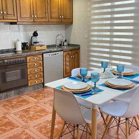 Ainaran Confortable En El Centro De Orense Ourense