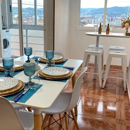 Ainaran Confortable En El Centro De Orense *