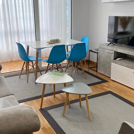 Ainaran Confortable En El Centro De Orense