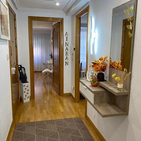 Apartamento Ainaran Confortable En El Centro De Orense Ourense