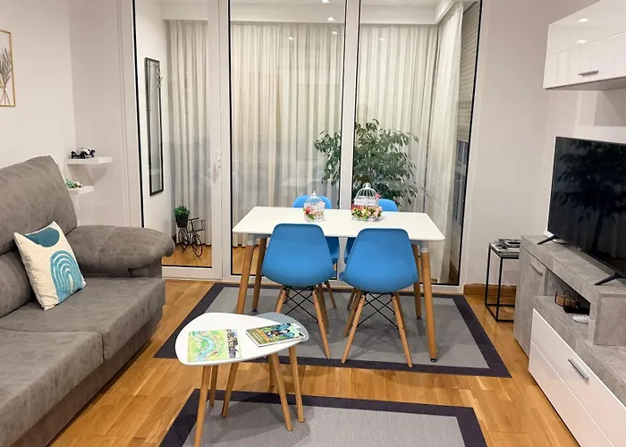 Ainaran Confortable En El Centro De Orense アパート